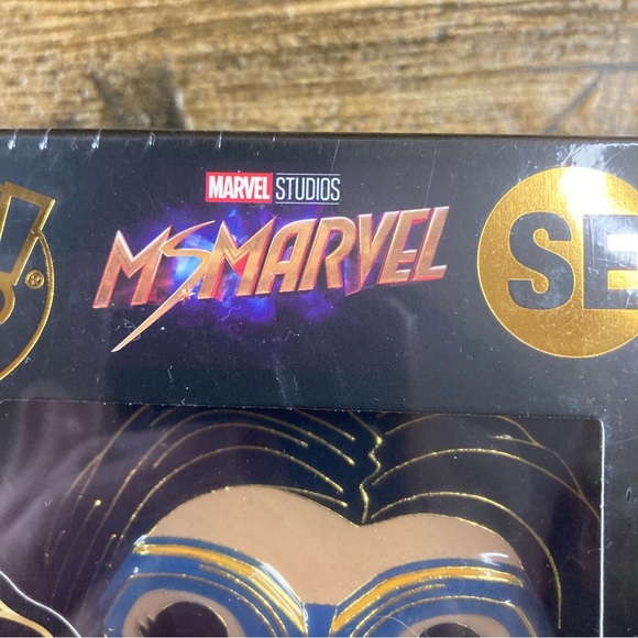 Funco Pop enamel pin Ms Marvel - Picture 5 of 6